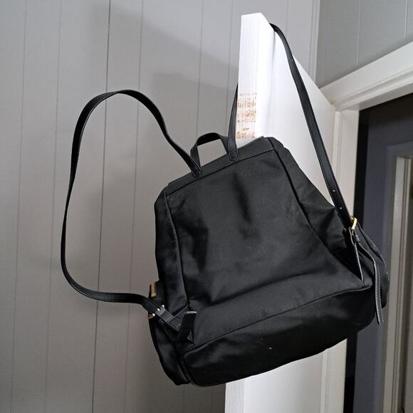 Michael Kors Large Abbey Cargo Nylon Drawstring Backpack Black - Picture 2 of 11